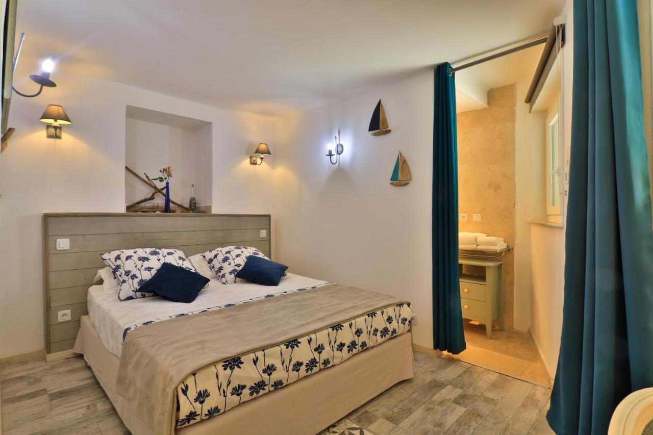 Bed and Breakfast Le Mazet De Tourrettes Exterior foto