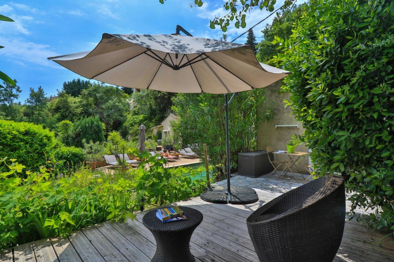 Bed and Breakfast Le Mazet De Tourrettes Exterior foto