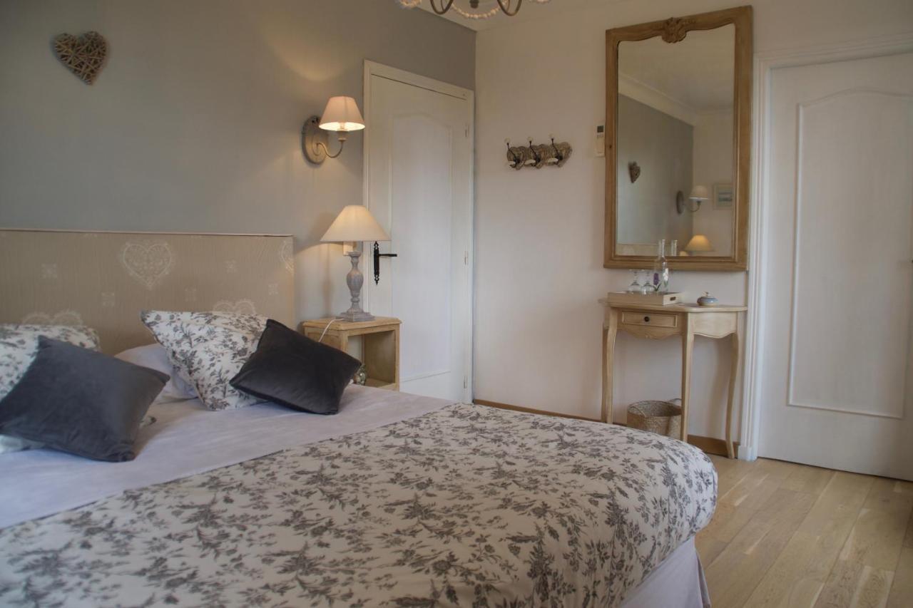 Bed and Breakfast Le Mazet De Tourrettes Exterior foto